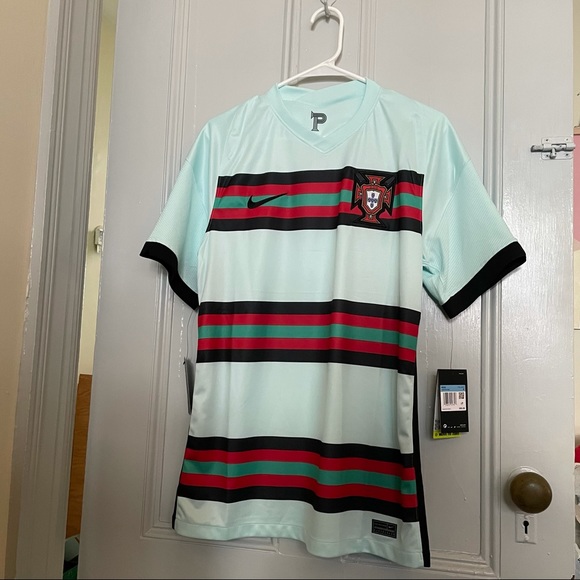 Nike Portugal Euro 2020 Away Men’s Size M - Picture 1 of 7